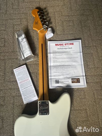 Squier CV 60' jazzmaster Olimpic White