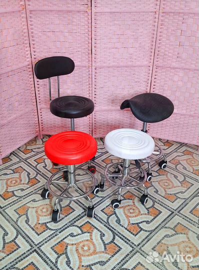 Стул для салона красоты