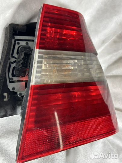 Фонарь задний правый R BMW 3 E46