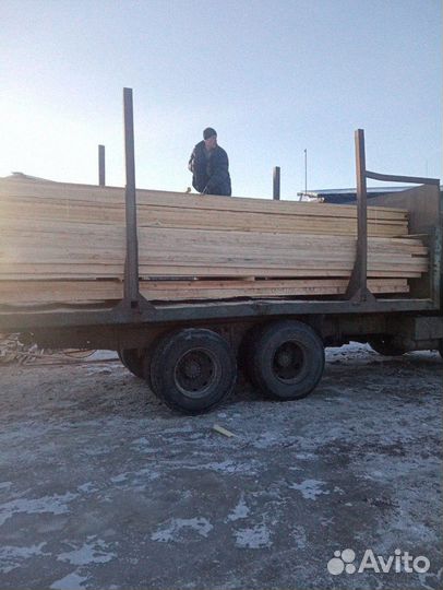 Брус обрезной 150x150x6000 мм Ель