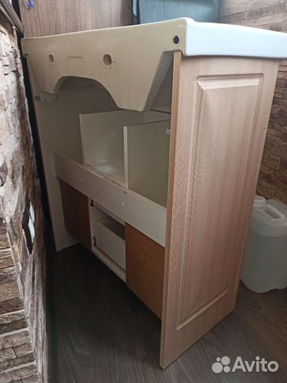 Комплект тумба с раковиной + зеркало-шкаф в ванну