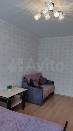 1-к. квартира, 42 м², 3/15 эт.