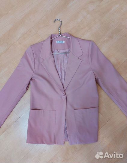 Пиджак женский