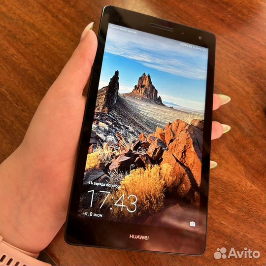 Планшет Huawei