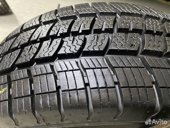 Vredestein ComTrac 2 All Season 235/65 R16C