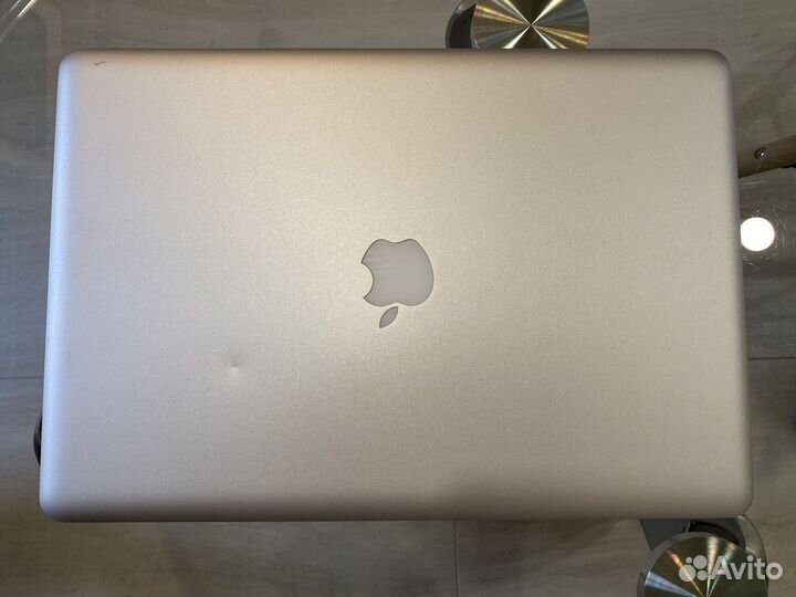 Ноутбук Apple MacBook Pro 15 Mid 2010 (1440x900, I