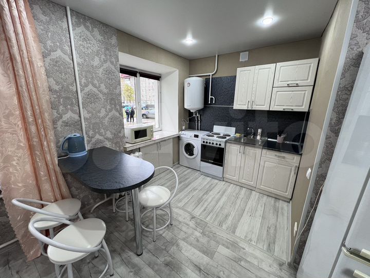 2-к. квартира, 43 м², 1/5 эт.