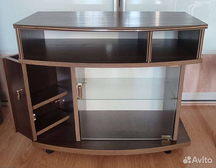 Тумба под телевизор