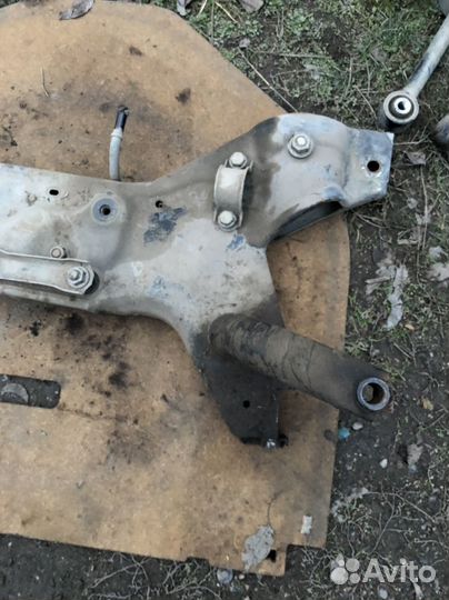 Подрамник mitsubishi colt z36