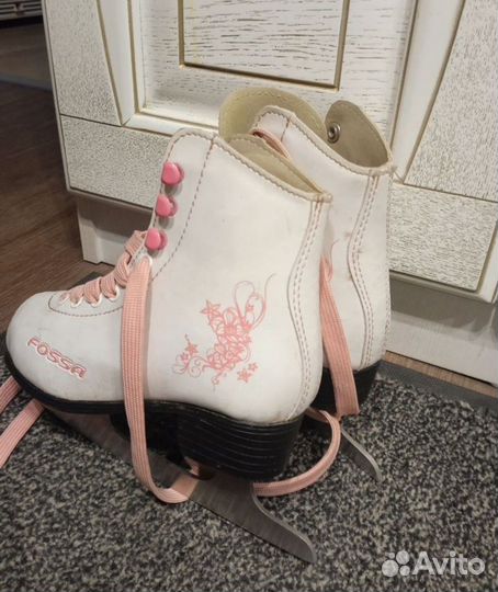 Коньки фигурные