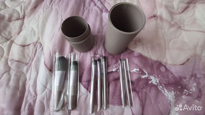 Набор кистей (7 шт.) для макияжа в кожанном тубусе