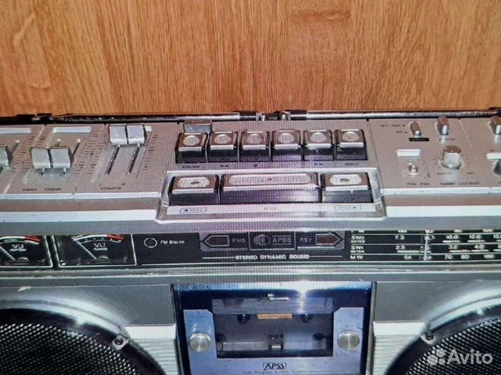 Кассетная магнитола