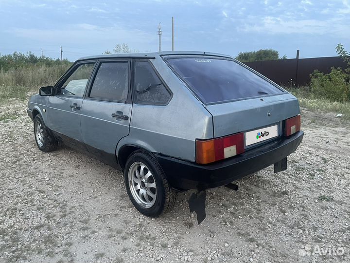 ВАЗ 2109 1.5 МТ, 2004, 100 000 км