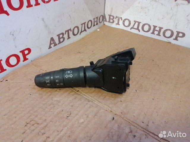 Подрулевой переключатель поворотников передний