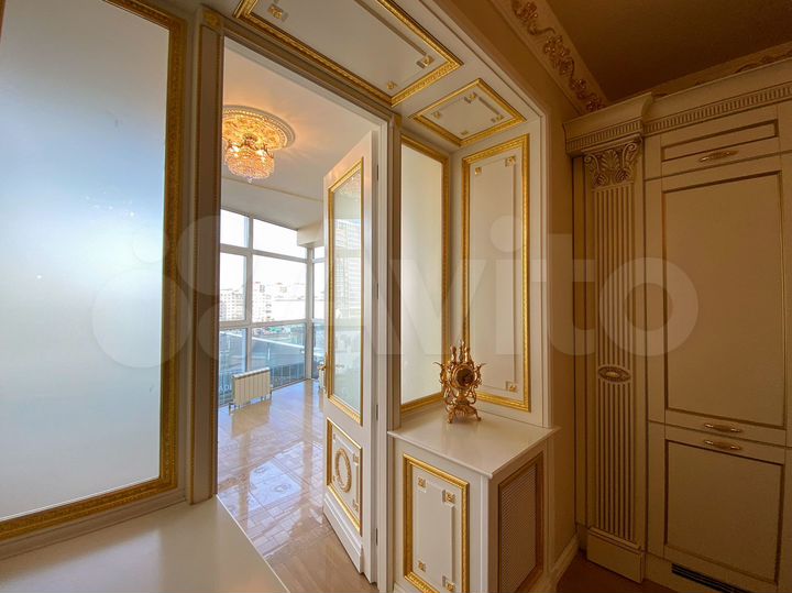 4-к. квартира, 200,4 м², 4/16 эт.