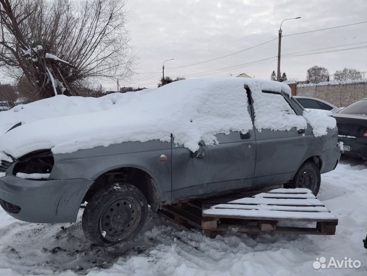 Ваз (LADA) Priora I Ответная часть ремня безопасн