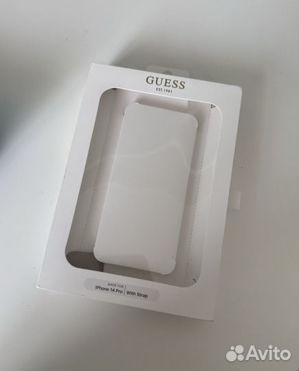 Чехол guess на iPhone 13/14 pro