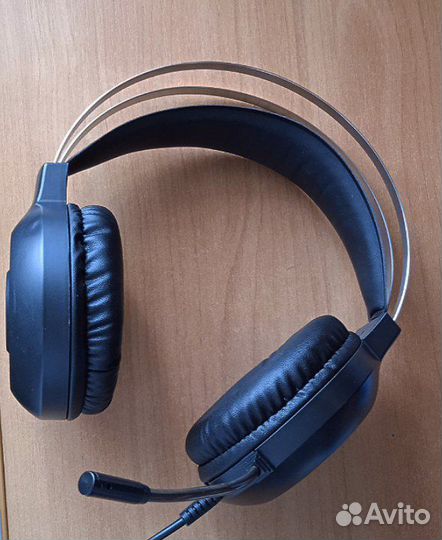 Игровые наушники с микрофоном