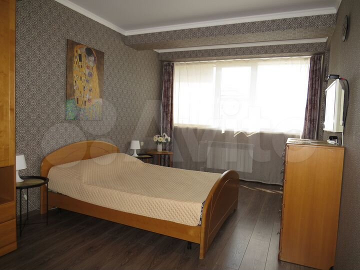 2-к. квартира, 75 м², 8/9 эт.