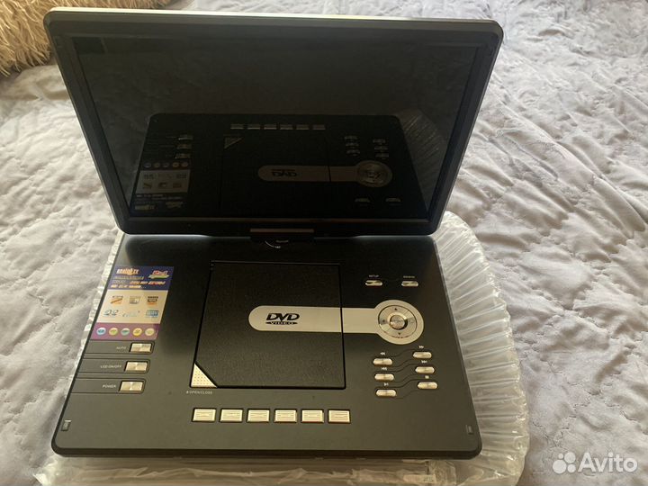 Поpтативный DVD плeер c тv тюнером еpluтus