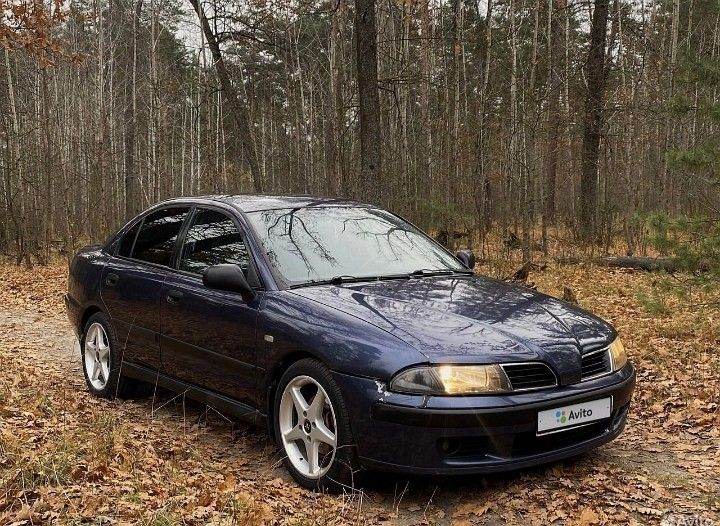 Mitsubishi Carisma: фото владельца