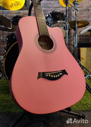 Акустическая гитара для начинающих (комплект)