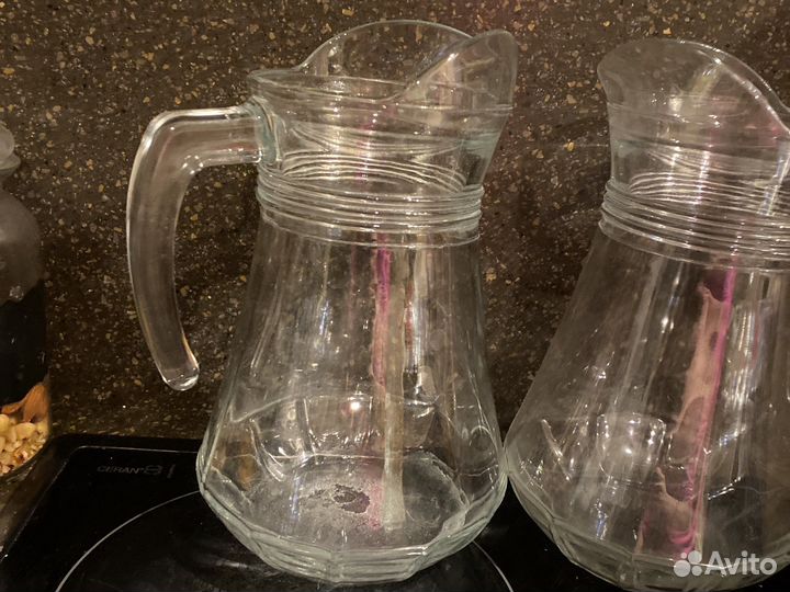 Стеклянный графин