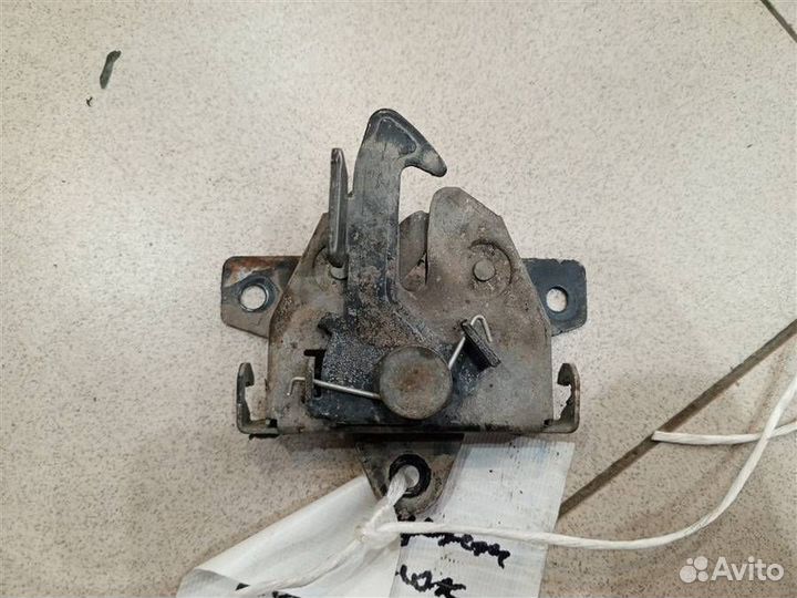 Замок капота Hyundai Accent 2000-2012