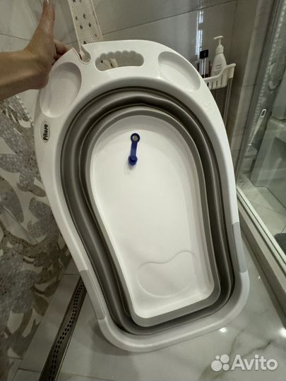 Ванночка для купания новорожденного