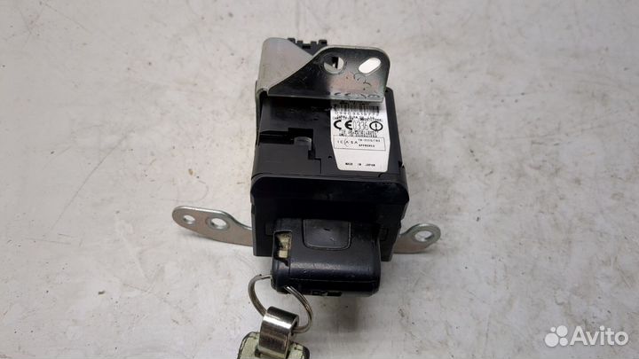 Замок зажигания Toyota Corolla Verso, 2006