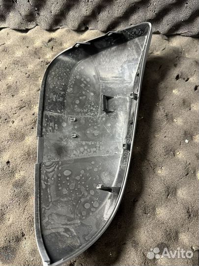 Rav4 40 левая накладка зеркала аналог