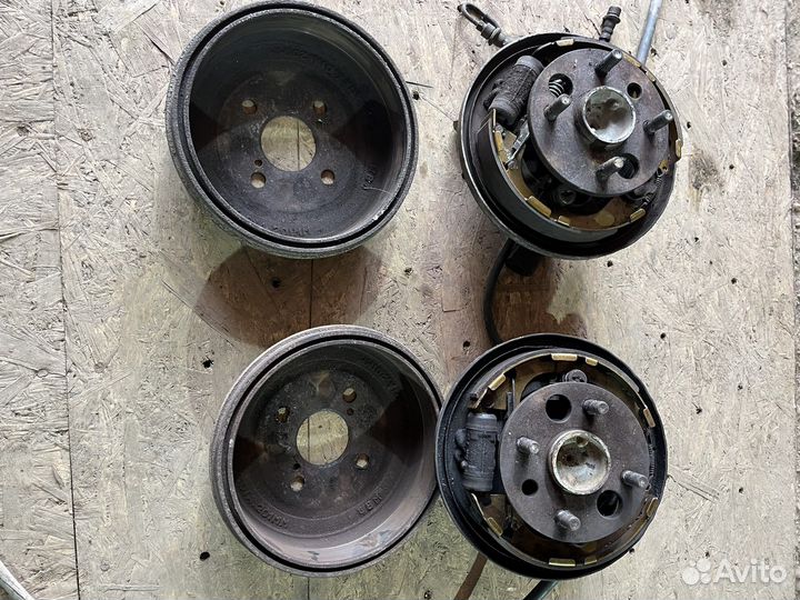 Задние ступицы в сборе с томорзами ае100