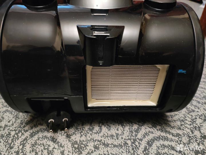 Пылесос без мешка для сбора пыли vitek VT-1839