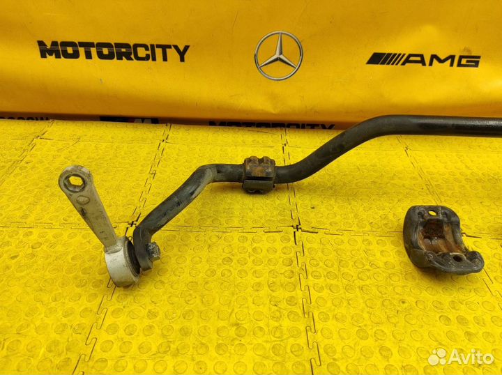 Стабилизатор передний Mercedes-Benz W220 M112.944