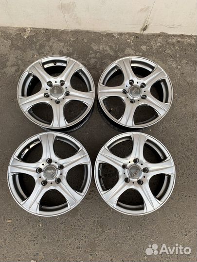 Диски Honda Civic Литые R15 4шт