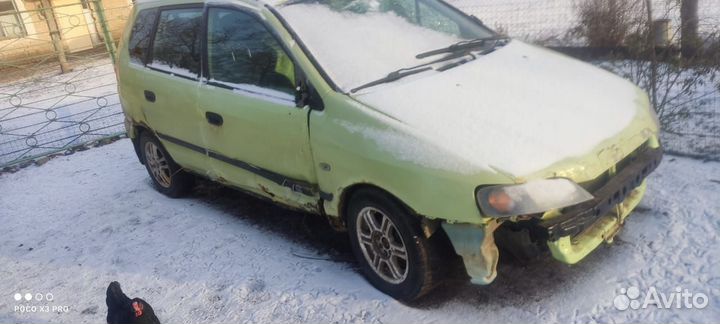 Mitsubishi Space Star 1.6 МТ, 2002, битый, 250 000 км