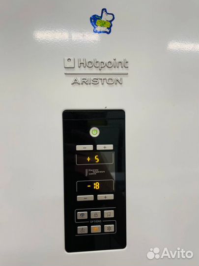 Холодильник Hotpoint-Ariston No Frost как новый