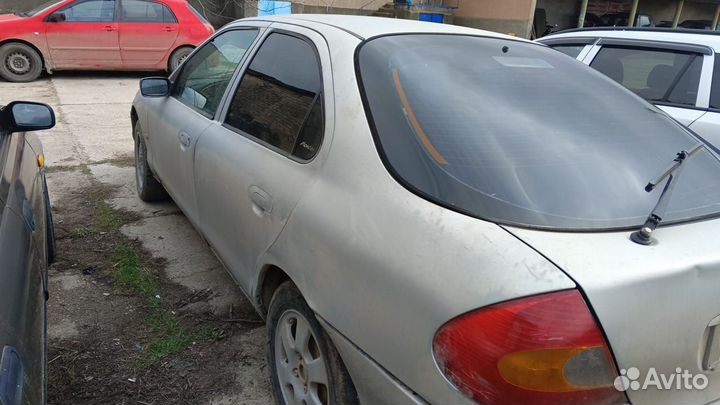 Ford Mondeo 2.0 МТ, 1997, 328 603 км