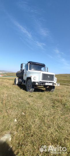 Водавоз и самосвал