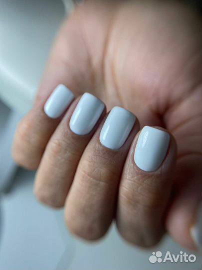 Маникюр, педикюр, наращивание ногтей