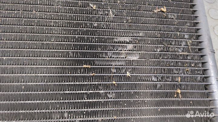 Радиатор кондиционера Infiniti QX56