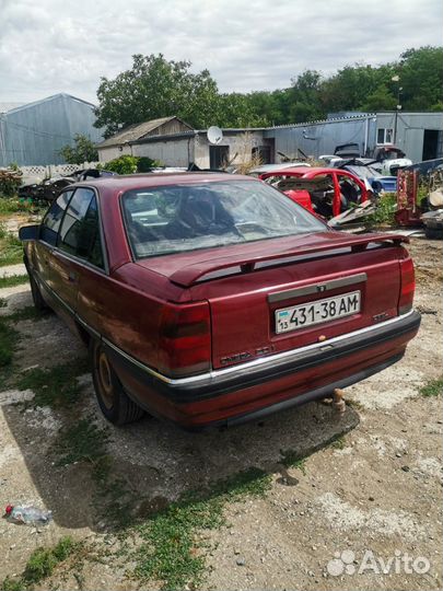 Opel Omega A по запчастям