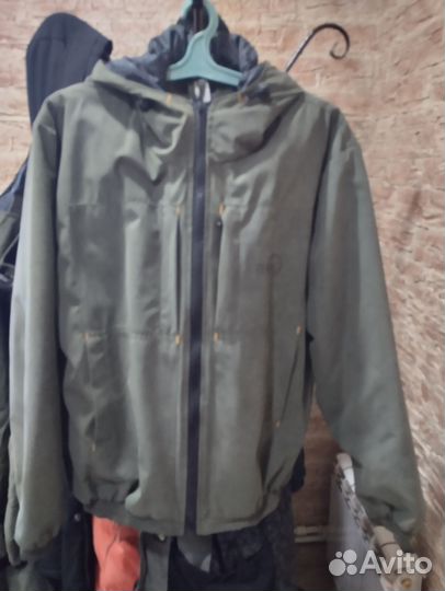 Демисезонный костюм