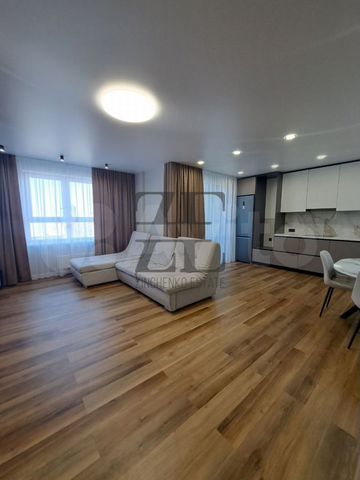 3-к. квартира, 84 м², 7/10 эт.