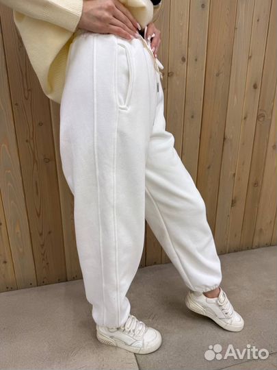 Спортивные штаны