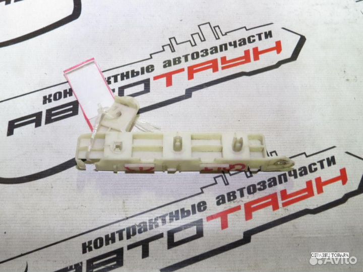 Кронштейн бампера mitsubishi colt colt plus Z21A Z