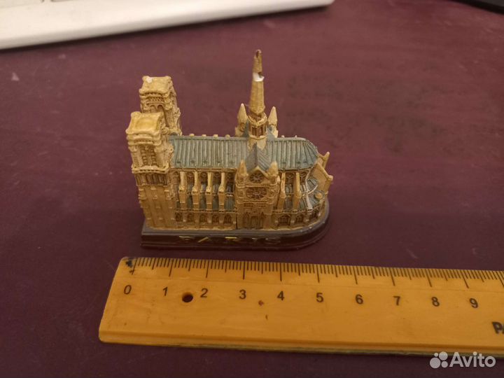 Сувениры миниатюры