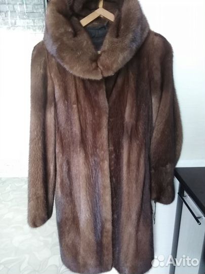 Шуба норковая с капюшоном 46 48