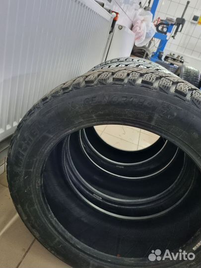 Michelin X-Ice North 4 215/55 R17 98T