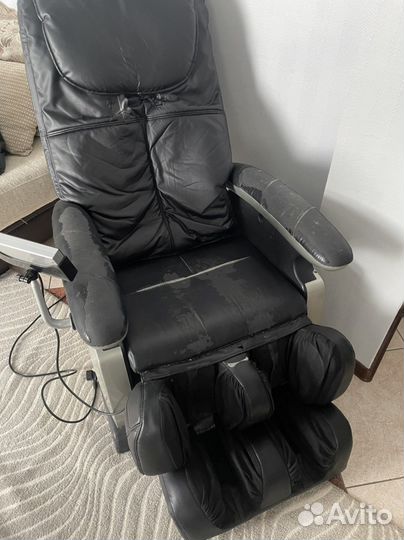 Массажное кресло
